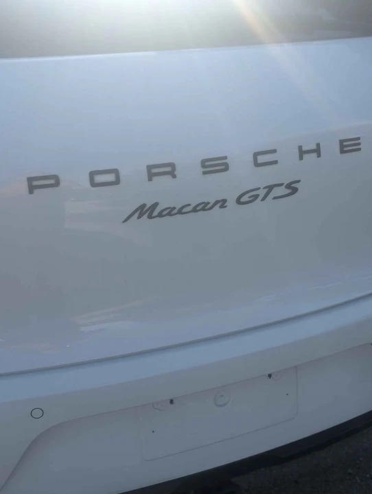 2018 Porsche Macan GTS - Image 8 of 12