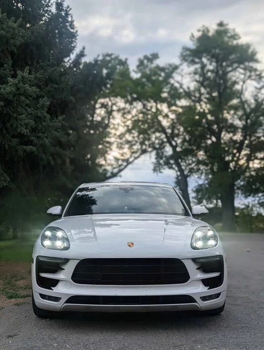 2018 Porsche Macan GTS - Image 3 of 10
