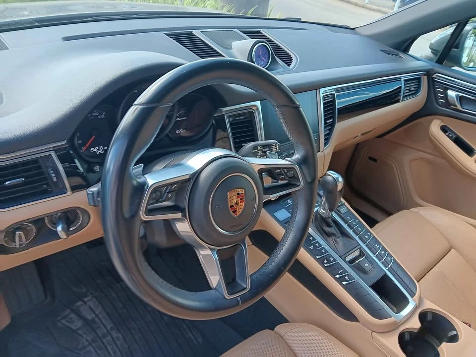2018 Porsche Macan GTS - Image 6 of 8
