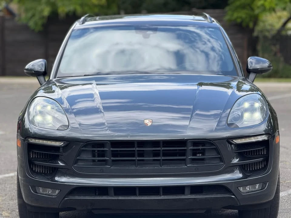 2018 Porsche Macan GTS - Image 2 of 9