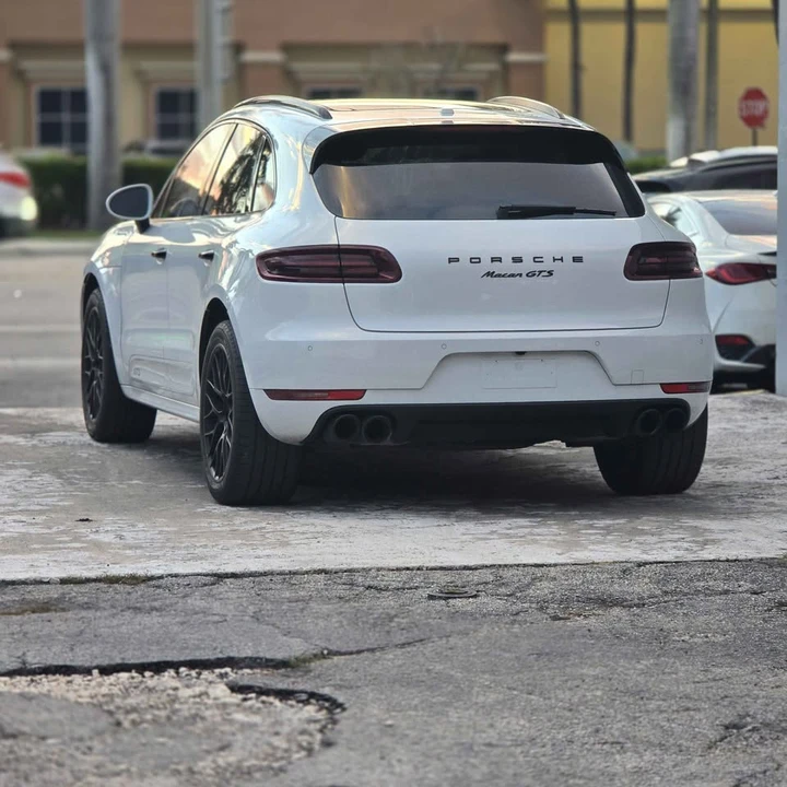 2018 Porsche Macan GTS - Image 5 of 9