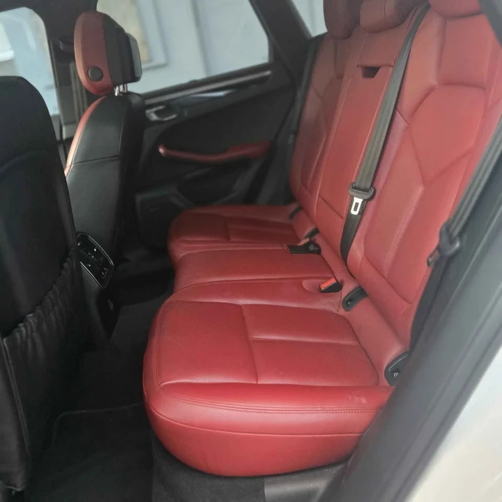 2018 Porsche Macan GTS - Image 8 of 9