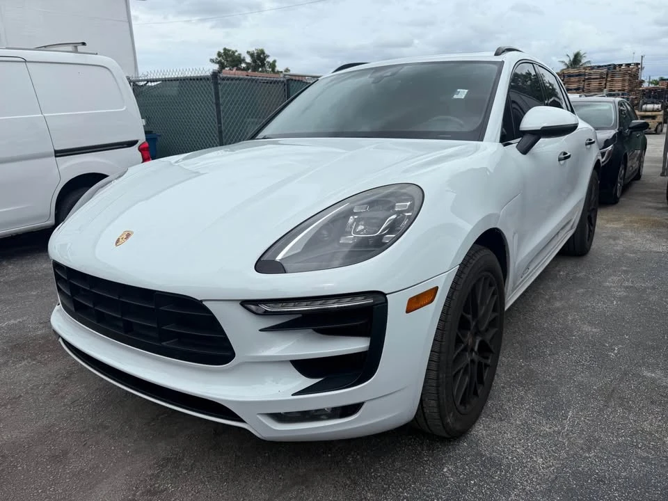 2018 Porsche Macan GTS - Image 2 of 9