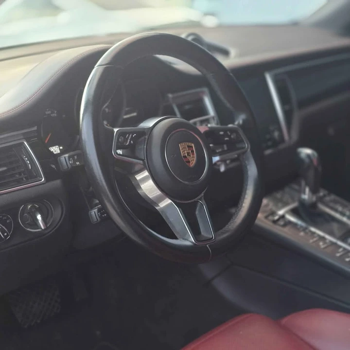 2018 Porsche Macan GTS - Image 7 of 9