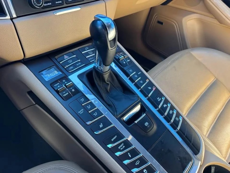 2018 Porsche Macan GTS - Image 4 of 4