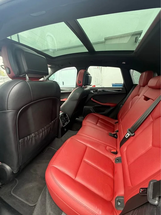 2018 Porsche Macan GTS - Image 9 of 9