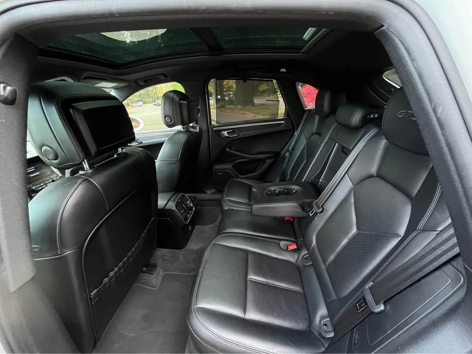 2018 Porsche Macan GTS - Image 16 of 20