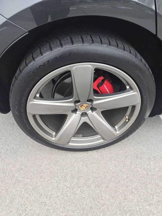2018 Porsche Macan GTS - Image 18 of 19