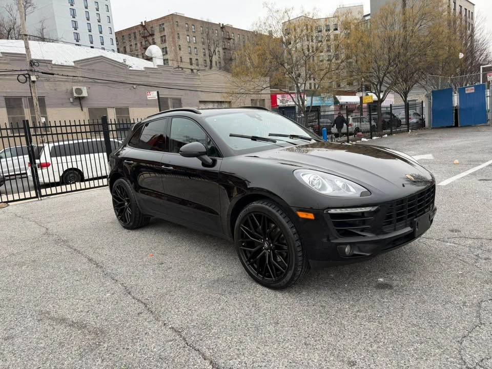 2018 Porsche Macan GTS - Image 4 of 9