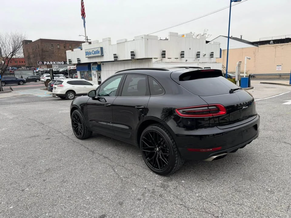 2018 Porsche Macan GTS - Image 3 of 9
