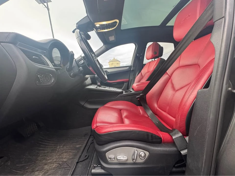 2018 Porsche Macan GTS - Image 5 of 8