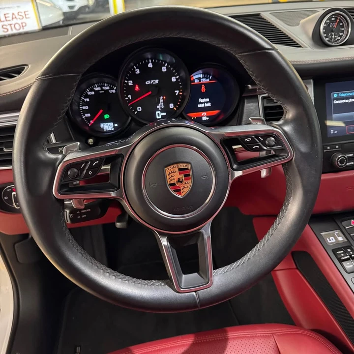 2018 Porsche Macan GTS - Image 10 of 19
