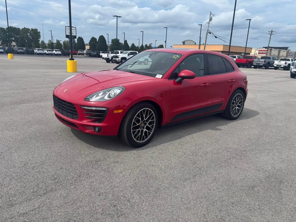 2018 Porsche Macan GTS - Image 2 of 14