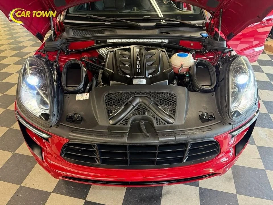2018 Porsche Macan GTS - Image 7 of 20
