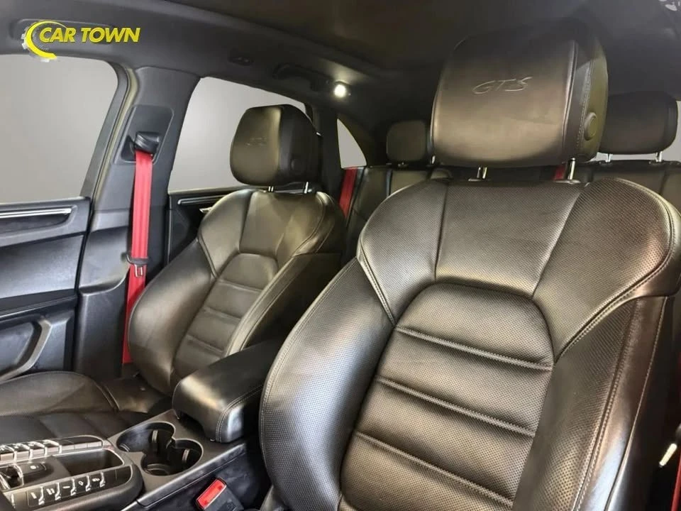 2018 Porsche Macan GTS - Image 17 of 20