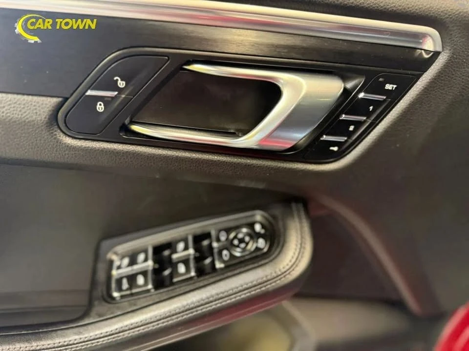 2018 Porsche Macan GTS - Image 19 of 20
