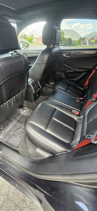 2018 Porsche Macan GTS - Image 12 of 19
