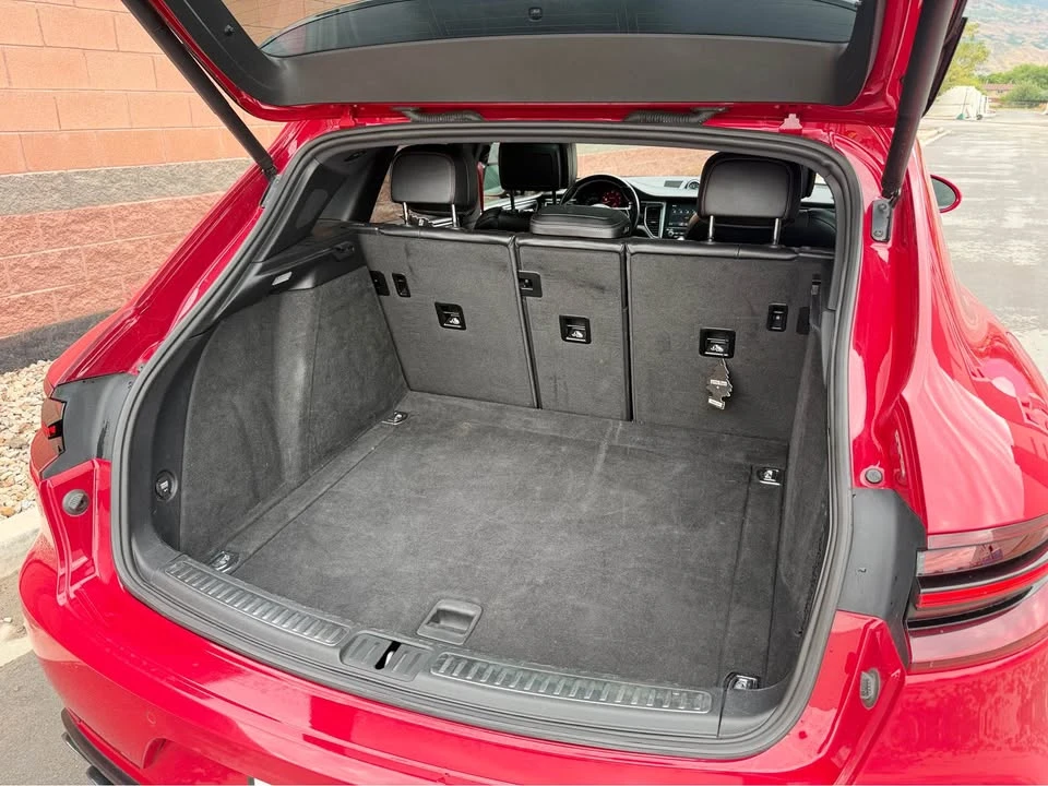 2018 Porsche Macan GTS - Image 17 of 20