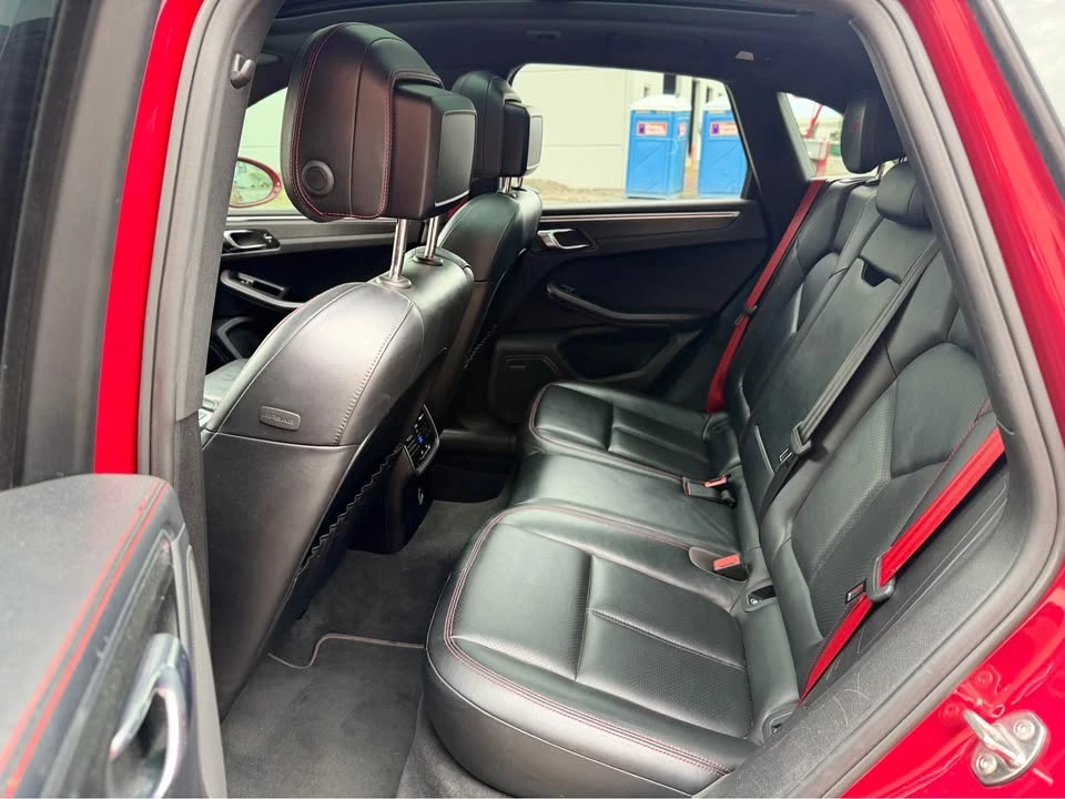 2018 Porsche Macan GTS - Image 16 of 20