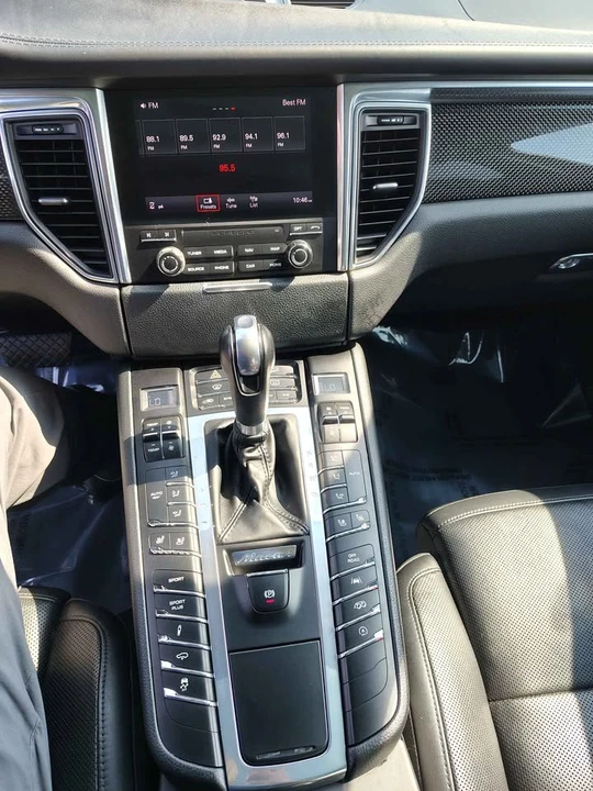 2018 Porsche Macan GTS - Image 6 of 7