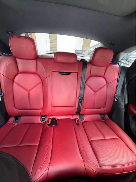 2018 Porsche Macan GTS - Image 16 of 17