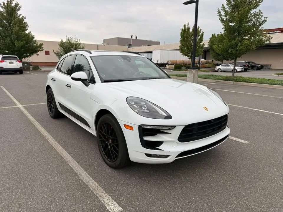 2018 Porsche Macan GTS - Image 2 of 16