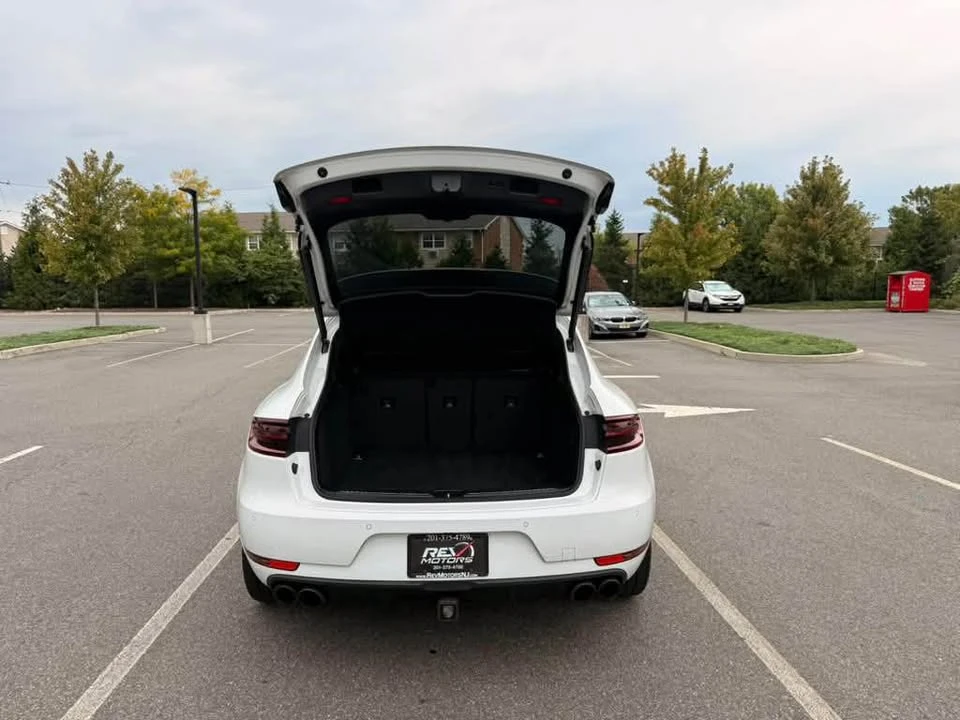 2018 Porsche Macan GTS - Image 11 of 20