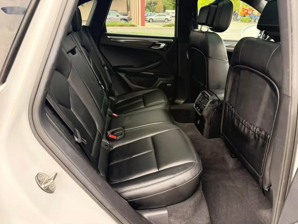 2018 Porsche Macan GTS - Image 12 of 20