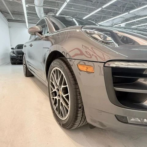 2018 Porsche Macan GTS - Image 16 of 21