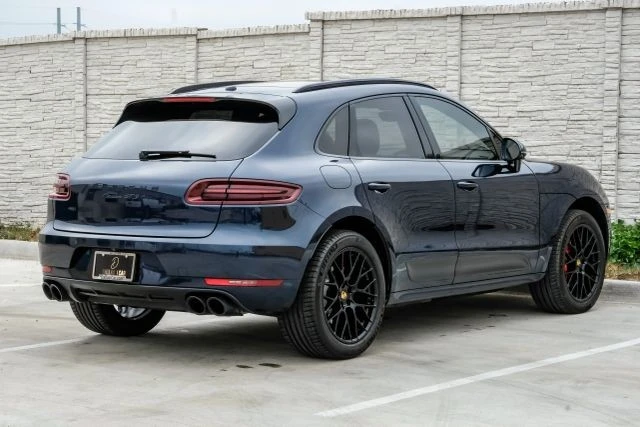 2018 Porsche Macan GTS - Image 9 of 21