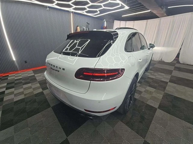 2018 Porsche - Image 3 of 9