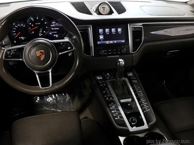 2018 Porsche Macan GTS - Image 17 of 31