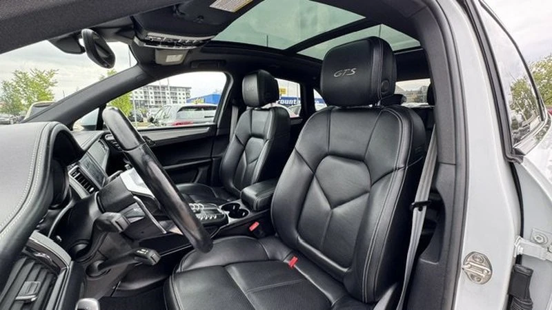 2018 Porsche Macan GTS - Image 13 of 20
