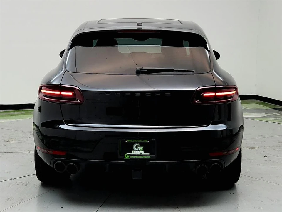 2018 Porsche Macan GTS - Image 6 of 12