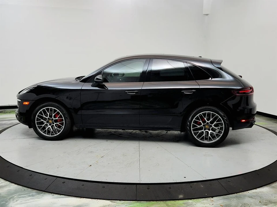 2018 Porsche Macan GTS - Image 8 of 12