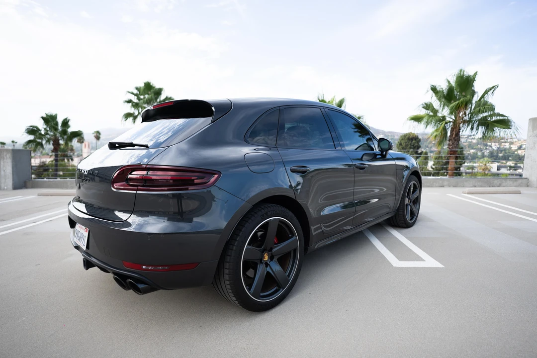 2018 Porsche Macan GTS - Image 28 of 31