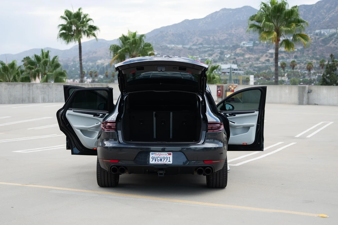 2018 Porsche Macan GTS - Image 24 of 31