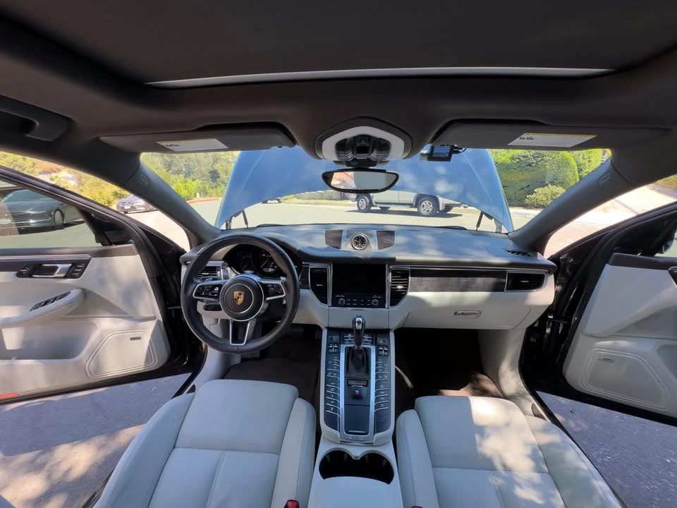 2018 Porsche Macan GTS - Image 17 of 19