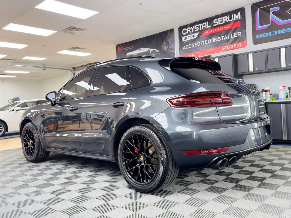 2018 Porsche Macan GTS - Image 12 of 14