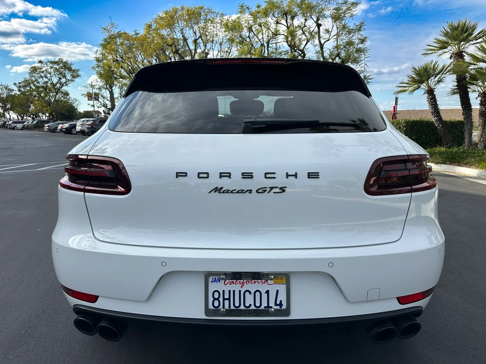 2018 Porsche Macan GTS - Image 11 of 31