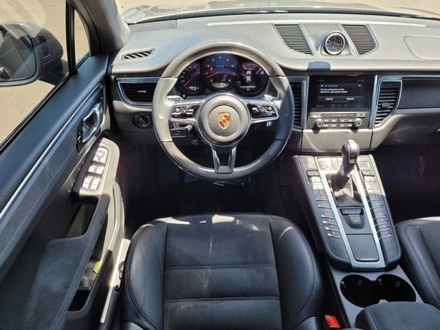 2018 Porsche Macan GTS - Image 11 of 12