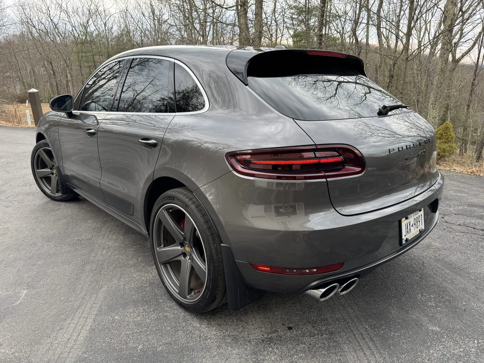 2018 Porsche Macan GTS - Image 17 of 31