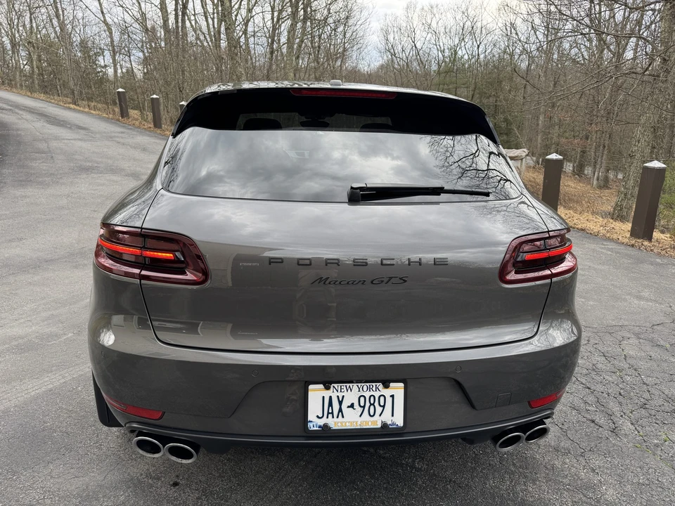 2018 Porsche Macan GTS - Image 16 of 31