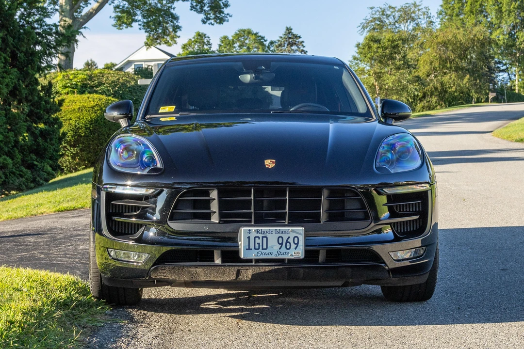 2018 Porsche Macan GTS - Image 2 of 31