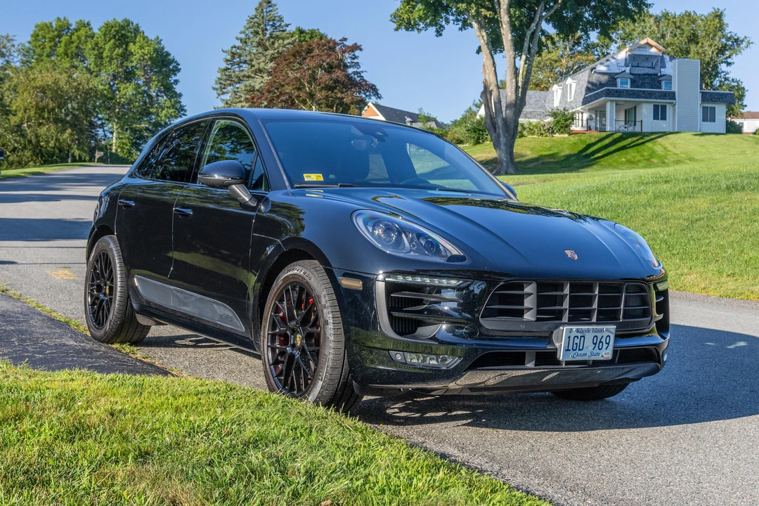 2018 Porsche Macan GTS - Image 10 of 31