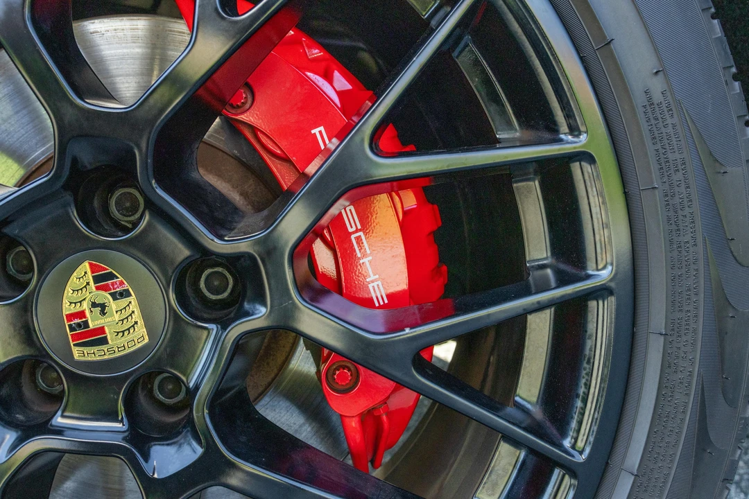 2018 Porsche Macan GTS - Image 28 of 31