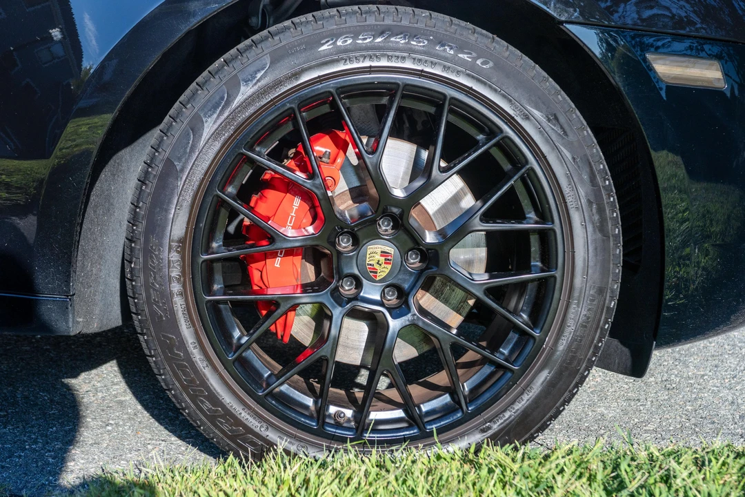 2018 Porsche Macan GTS - Image 27 of 31