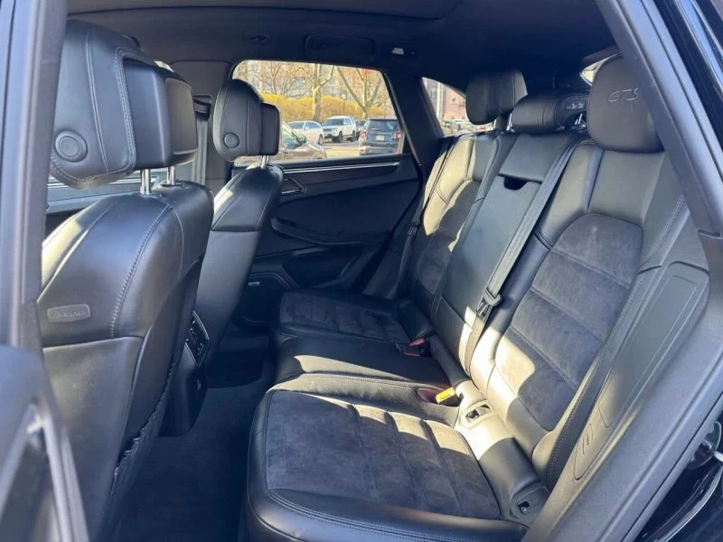 2018 Porsche Macan GTS - Image 12 of 12