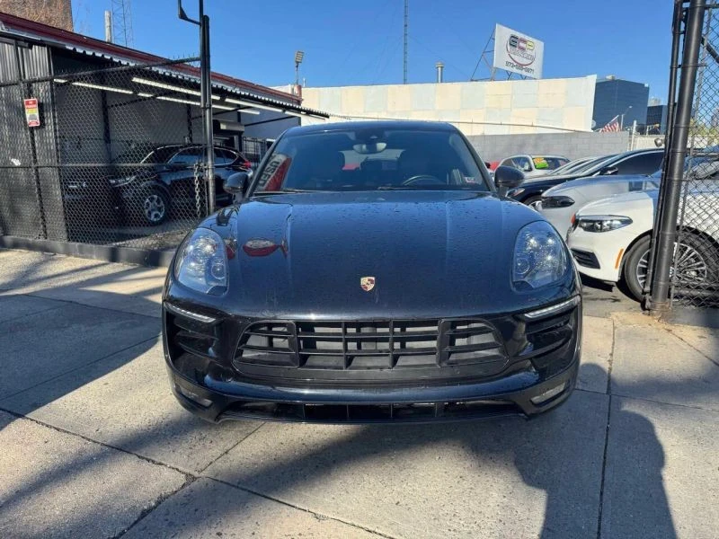 2018 Porsche Macan GTS - Image 8 of 12