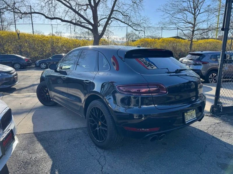 2018 Porsche Macan GTS - Image 4 of 12